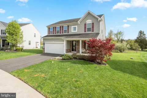 $575,000 | 1909 Alamingo Drive, Quakertown, PA 18951