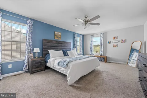 $575,000 | 1909 Alamingo Drive, Quakertown, PA 18951