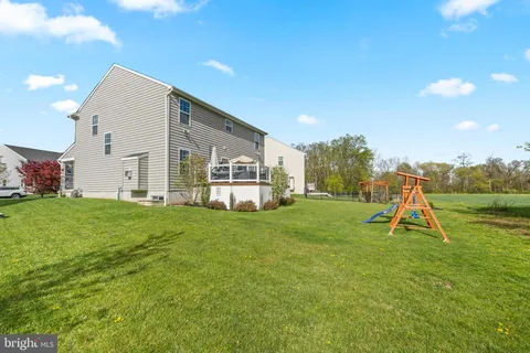 $575,000 | 1909 Alamingo Drive, Quakertown, PA 18951