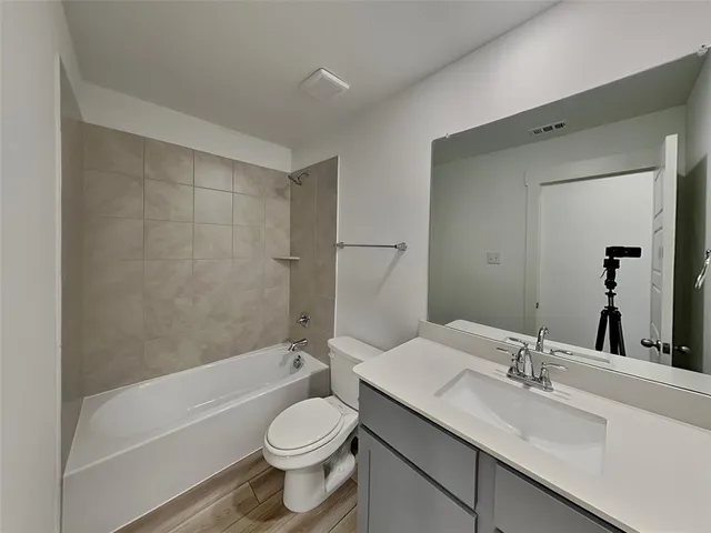 $2,350 | 224 Wagon Spoke Way, Fort Worth, TX 76120