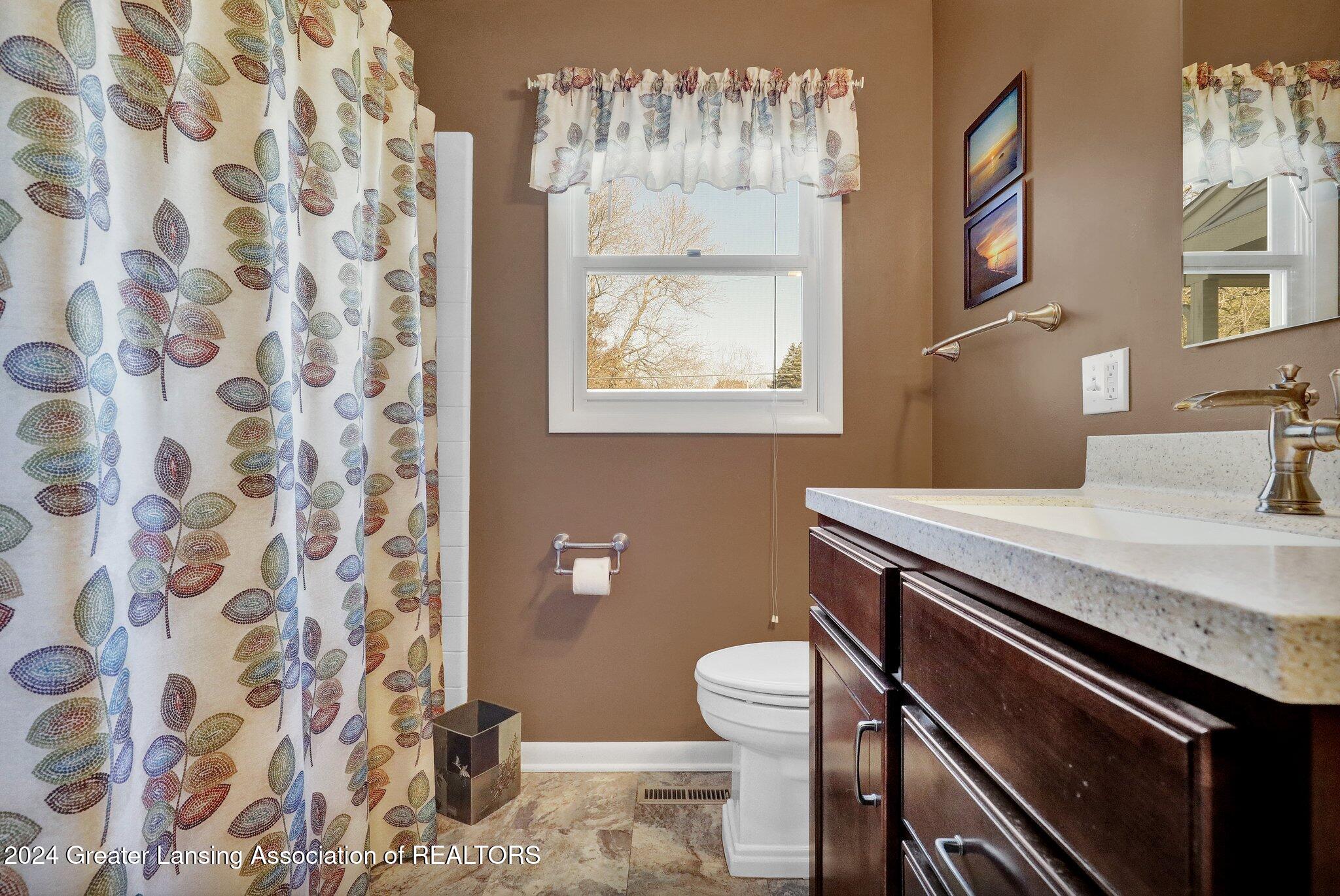5250 East Cutler Road Bath, MI 48808 - Photo 14 of 50 11-web-or-mls-Open Ended Media-10