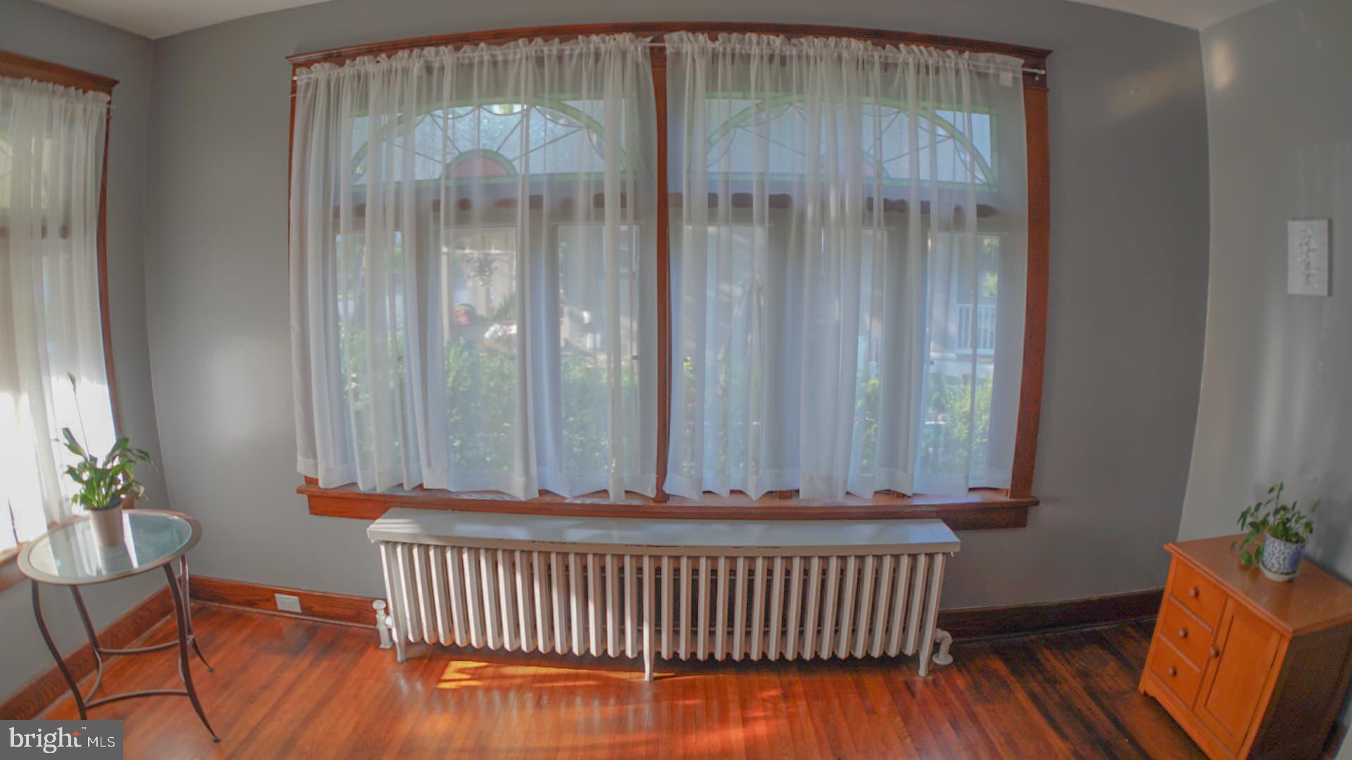 327 Friedensburg Road Reading, PA 19606 - Photo 2 of 20 Sunroom