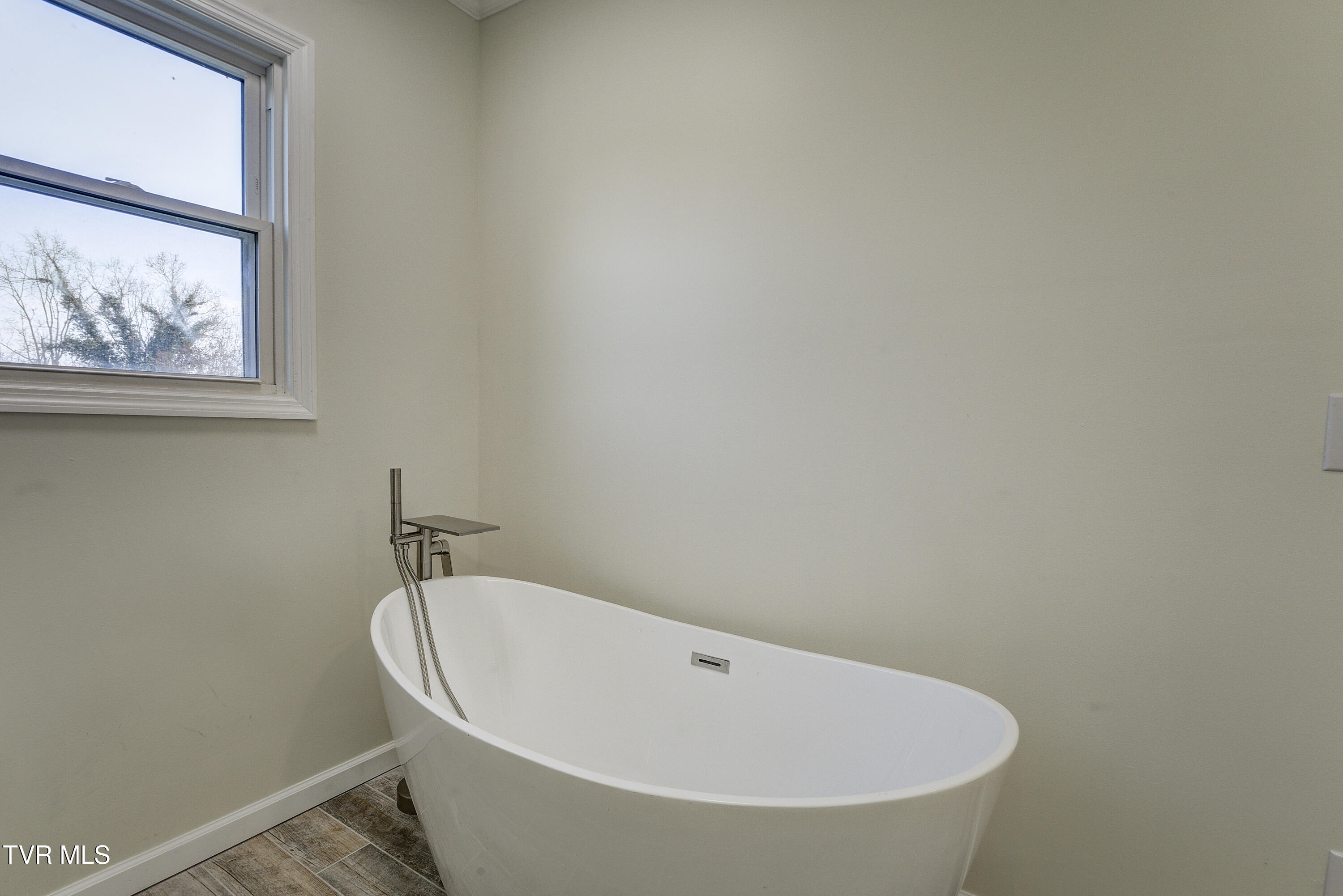 192 Old Embreeville Road Jonesborough, TN 37659 - Photo 6 of 53 OldEmbreeville-36