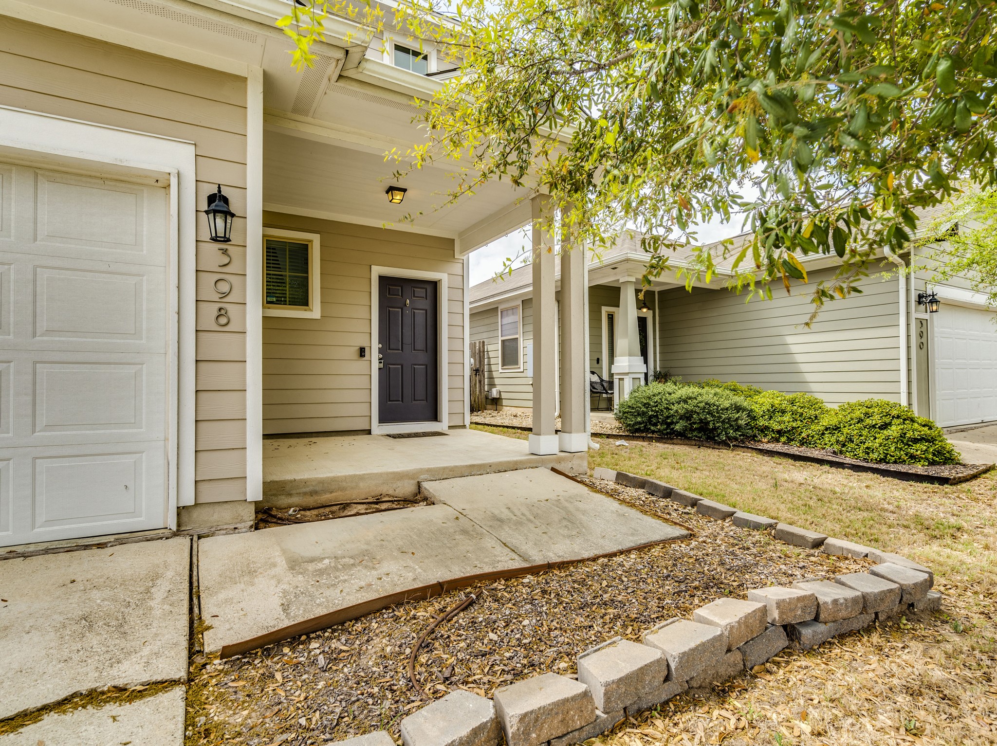 398 Wapiti Road Buda, TX 78610 - Photo 2 of 16