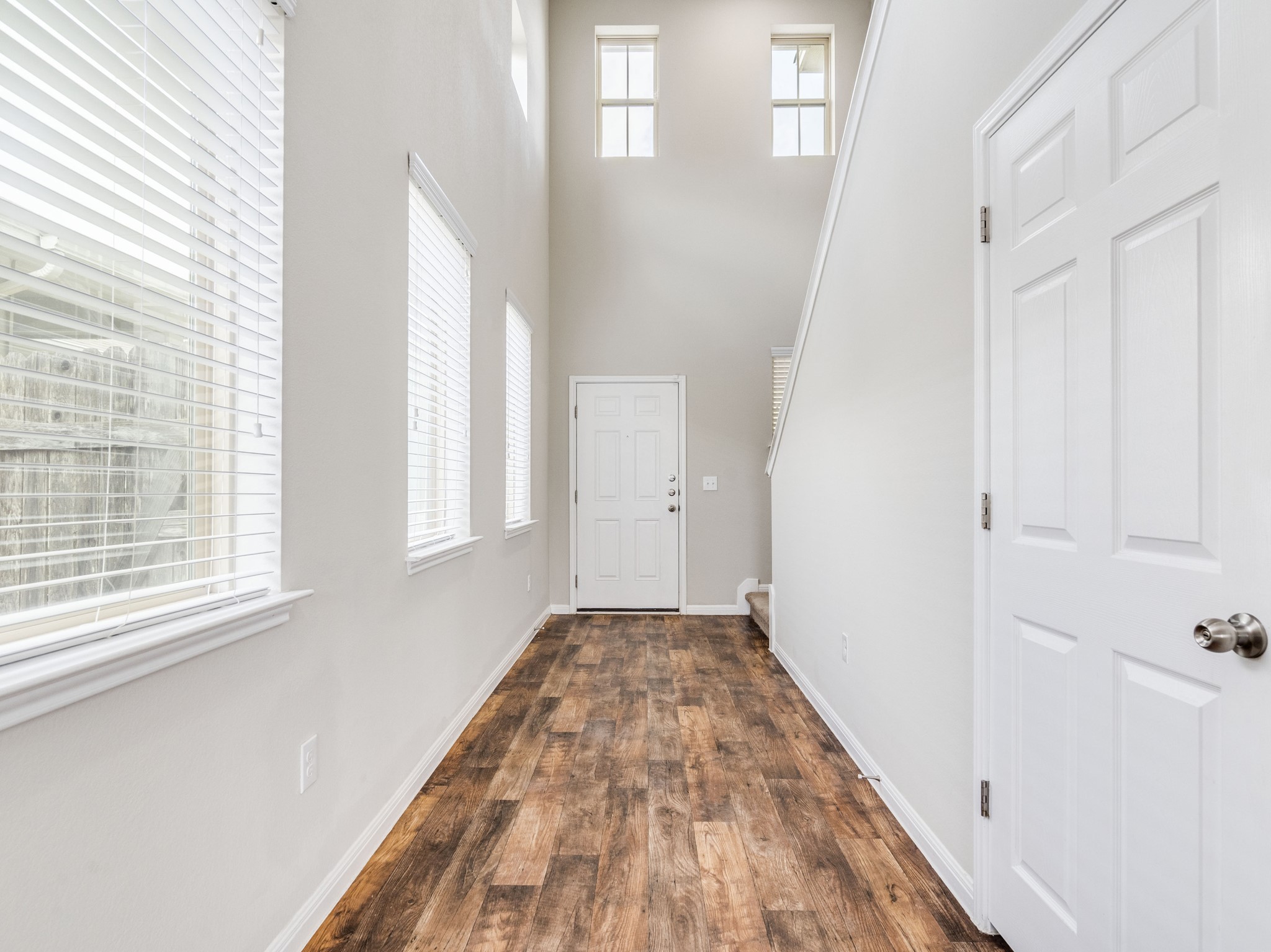 398 Wapiti Road Buda, TX 78610 - Photo 3 of 16