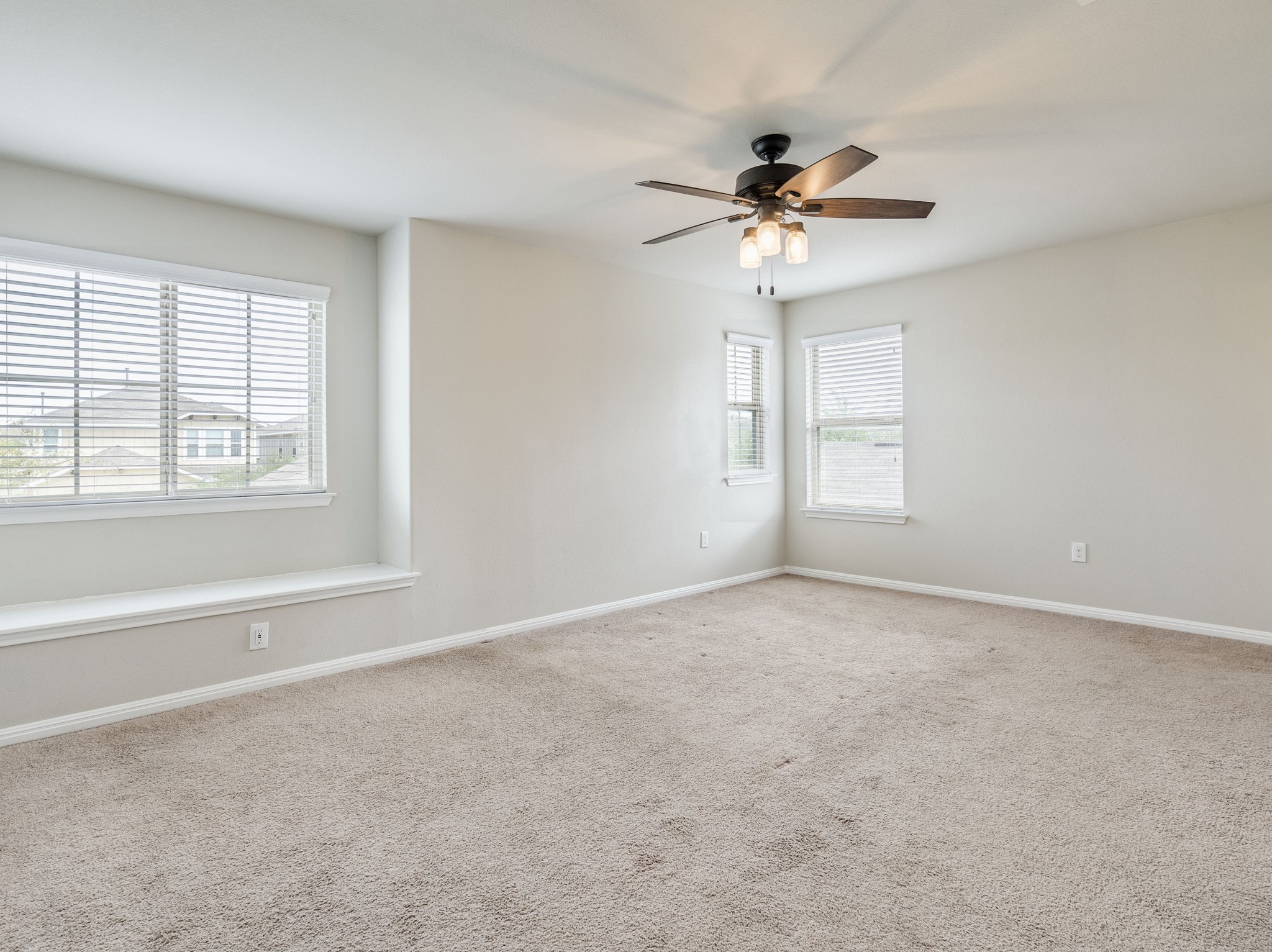 398 Wapiti Road Buda, TX 78610 - Photo 9 of 16