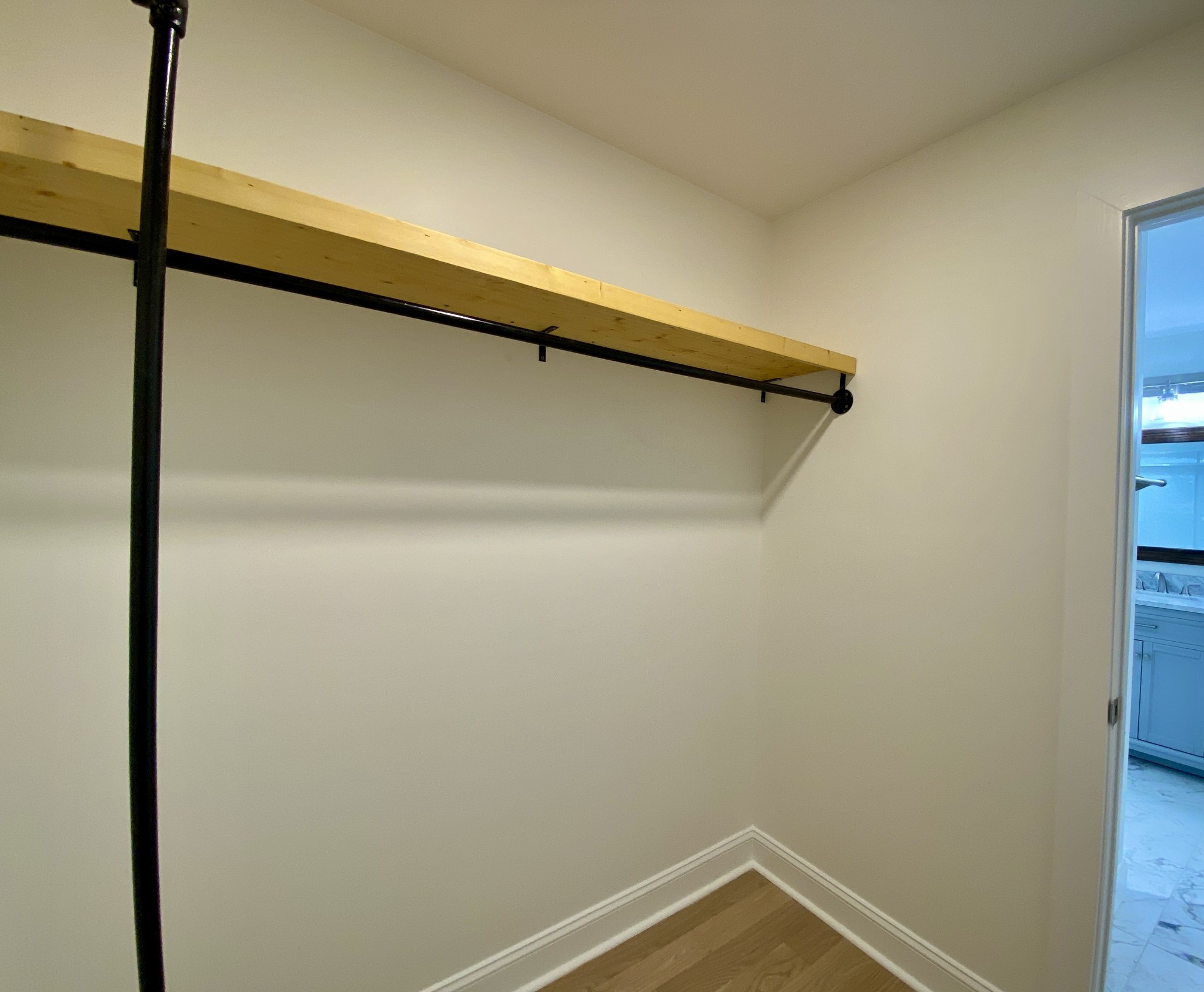 25 Ferguson Hollow Road Chestnut Mound, TN 38552 - Photo 22 of 49 a small space with wooden floor