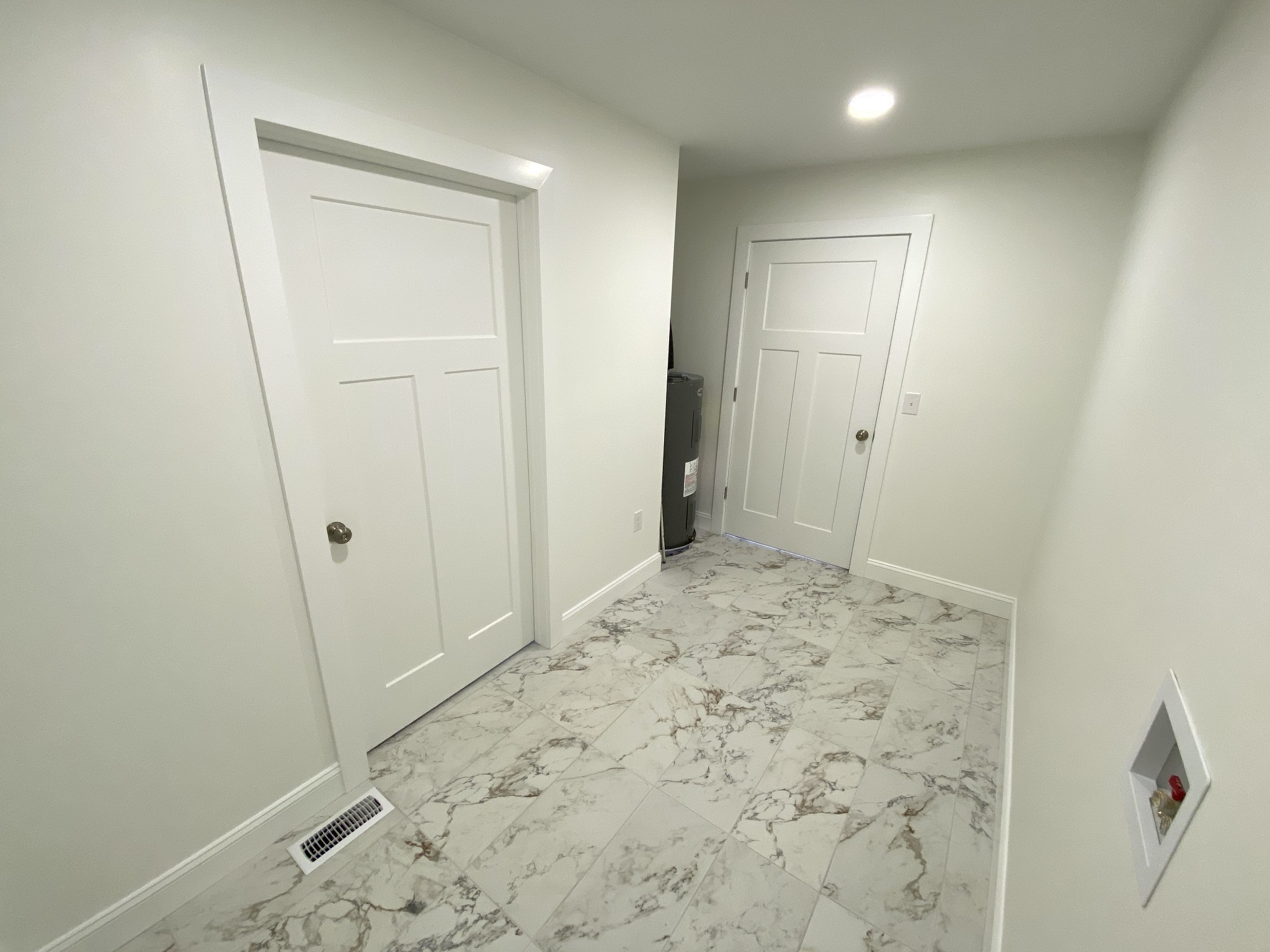 25 Ferguson Hollow Road Chestnut Mound, TN 38552 - Photo 34 of 49 a view of hallway with window