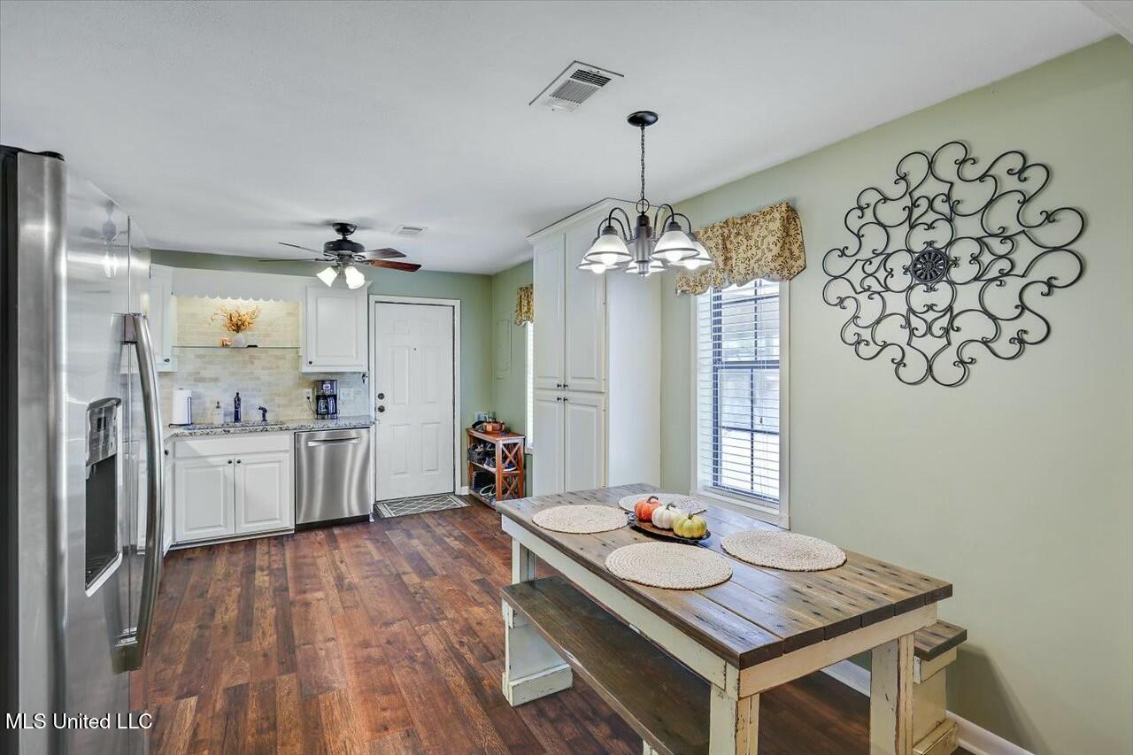 1649 Old Pearl Road Florence, MS 39073 - Photo 18 of 72 tempImagedFQ5VU