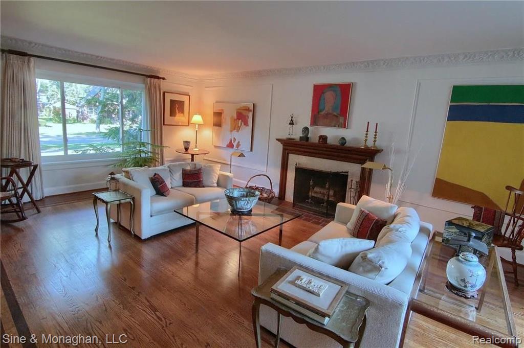 904 Pemberton Road Grosse Pointe Park, MI 48230 - Photo 6 of 30