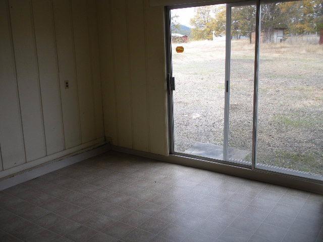 5128 Beagle Road White City, OR 97503 - Photo 5 of 22 Additional Photo