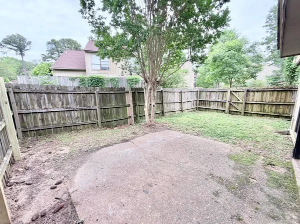 $199,900 | 8406 Rockcreek Parkway, Unit 35, Memphis, TN 38016