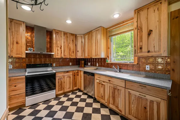 $274,900 | 388 Percy Road, Stark, NH 03582