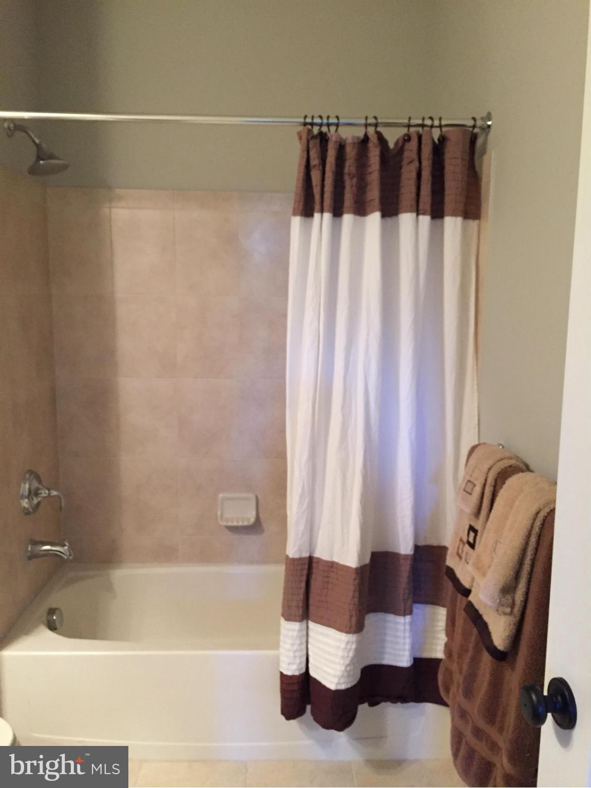 25430 South Riding Boulevard Chantilly, VA 20152 - Photo 24 of 30 Bath
