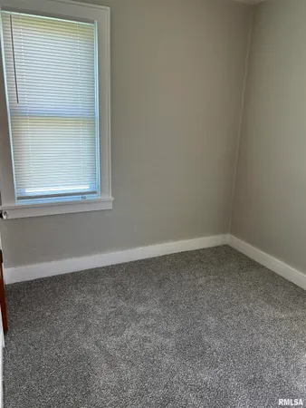 $949 | 405 Keller Street, Bartonville, IL 61607