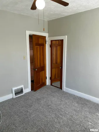 $949 | 405 Keller Street, Bartonville, IL 61607