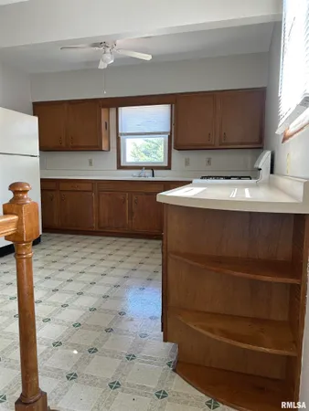 $949 | 405 Keller Street, Bartonville, IL 61607