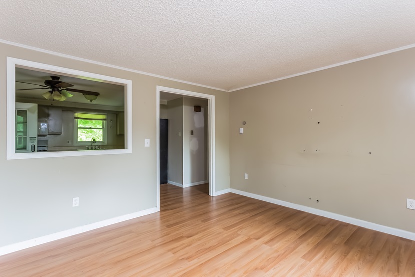 1085 Mammoth Road, Unit A Pelham, NH 03076 - Photo 5 of 25