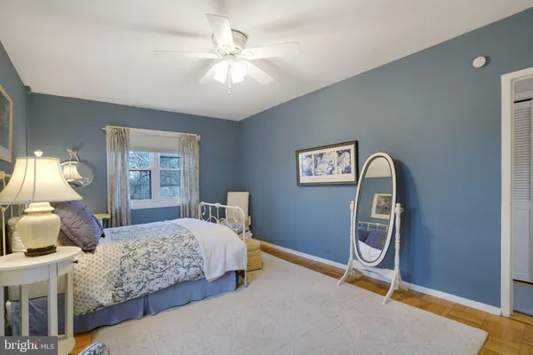 $2,695 | 1629 Fitzgerald Lane, Alexandria, VA 22302