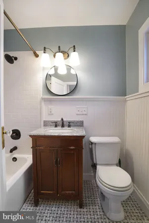 $2,695 | 1629 Fitzgerald Lane, Alexandria, VA 22302