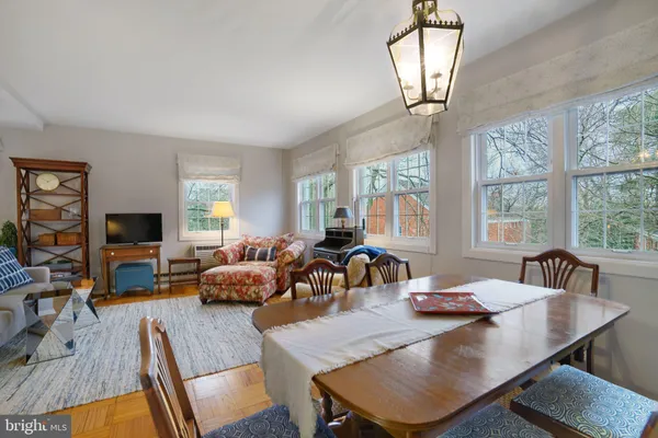 $2,695 | 1629 Fitzgerald Lane, Alexandria, VA 22302