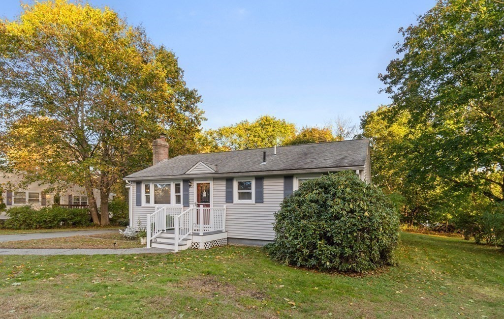 276 Rangeway Road Billerica, MA 01862 - Photo 3 of 23
