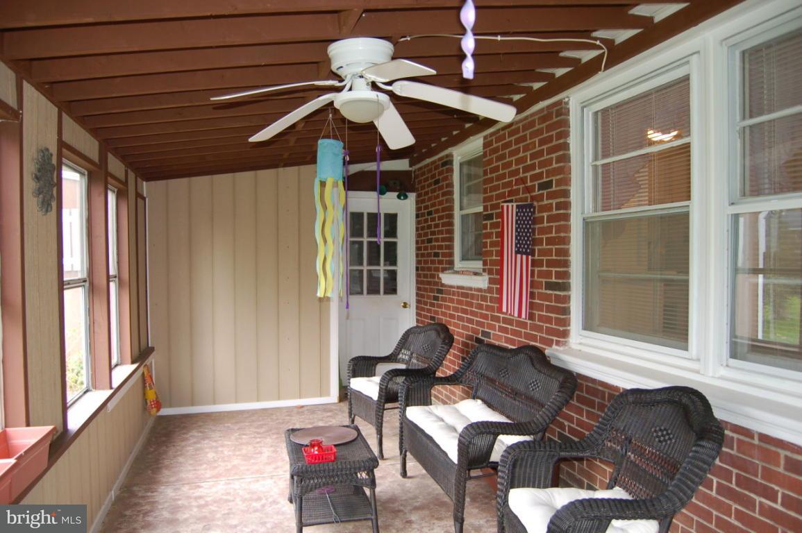 1786 Hemlock Road Lancaster, PA 17603 - Photo 8 of 12 Gallery Image 8