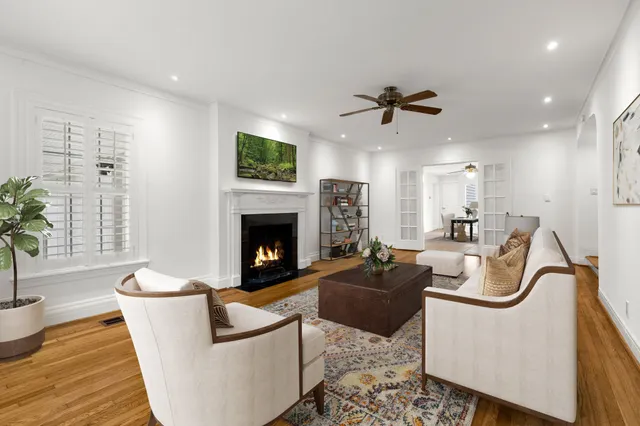 $1,779,000 | 2409 Dryden Road, Houston, TX 77030