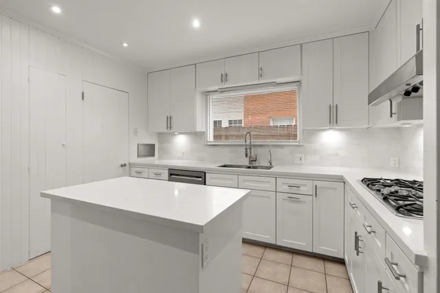 $1,779,000 | 2409 Dryden Road, Houston, TX 77030