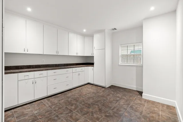 $1,779,000 | 2409 Dryden Road, Houston, TX 77030