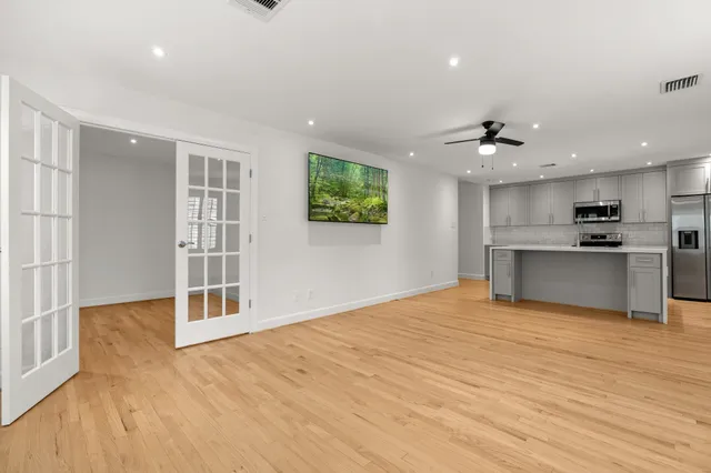 $1,779,000 | 2409 Dryden Road, Houston, TX 77030