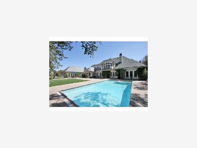 45 Downey Way Hillsborough, CA 94010 - Photo 9 of 9 a picture of a bench in a yard