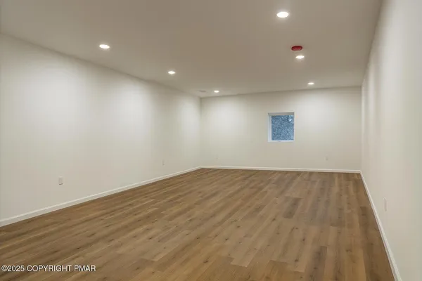 $489,900 | 1131 Mink Court, Bushkill, PA 18324