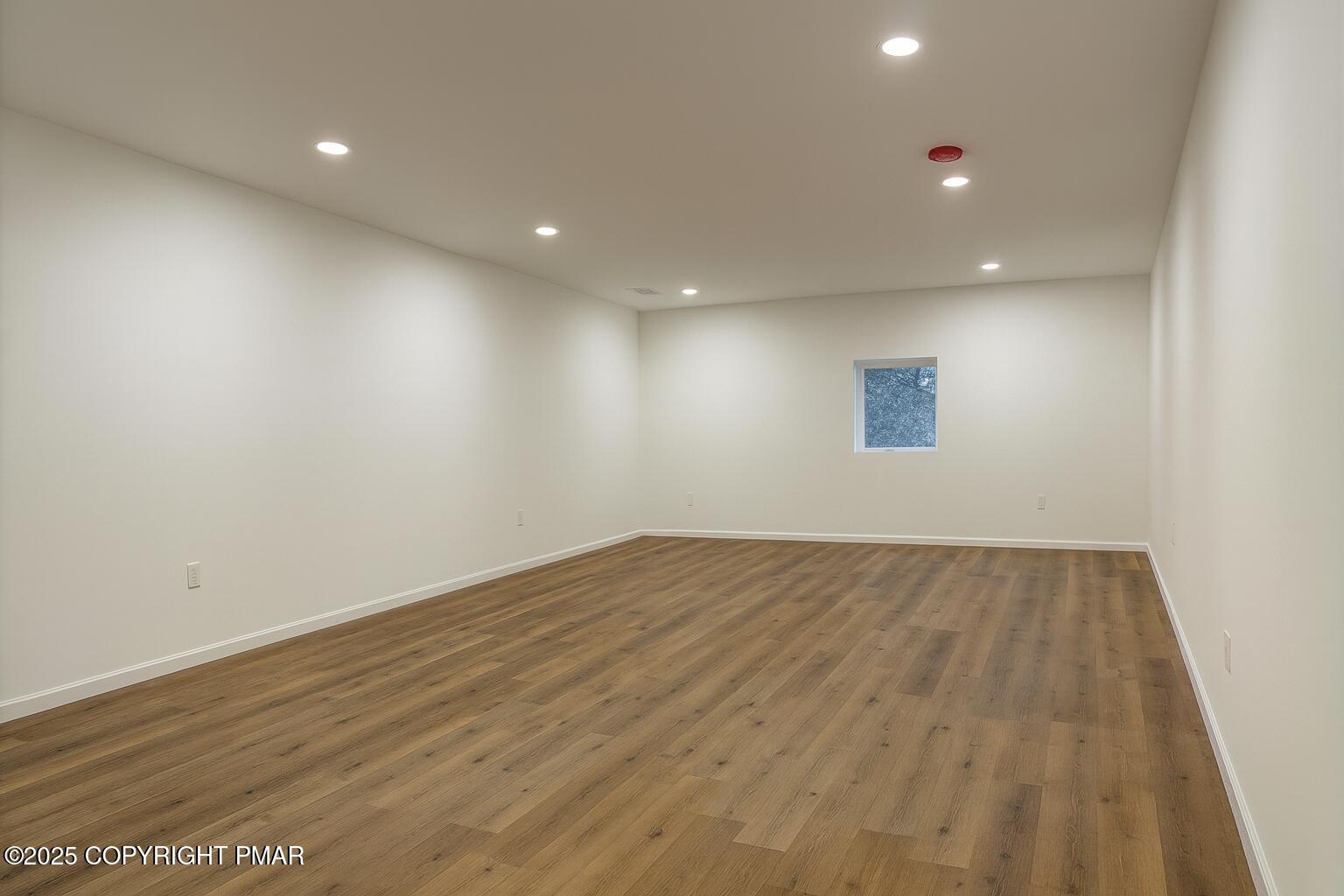 1131 Mink Court Bushkill, PA 18324 - Photo 38 of 63 38 33 Foot Media + Recreation Room