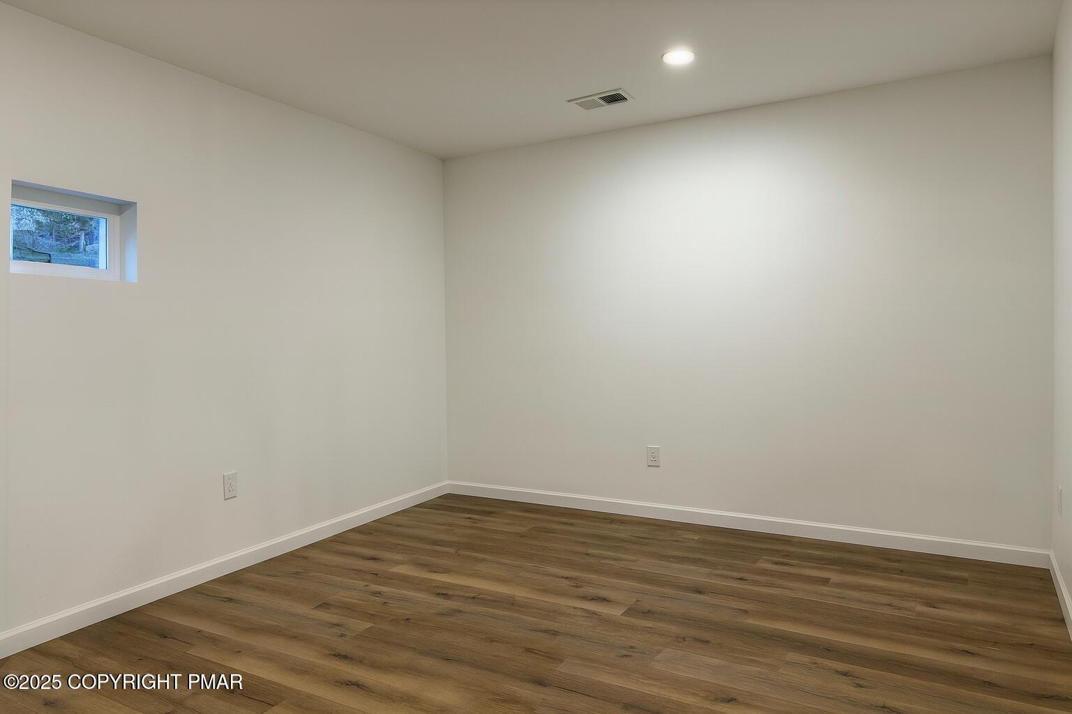 1131 Mink Court Bushkill, PA 18324 - Photo 40 of 63 40 Family - Flex Room