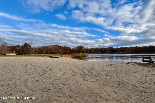 $489,900 | 1131 Mink Court, Bushkill, PA 18324