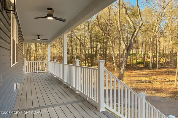 $489,900 | 1131 Mink Court, Bushkill, PA 18324