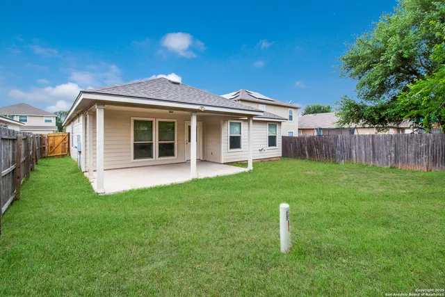 $1,620 | 8611 Spotted Owl, Converse, TX 78109