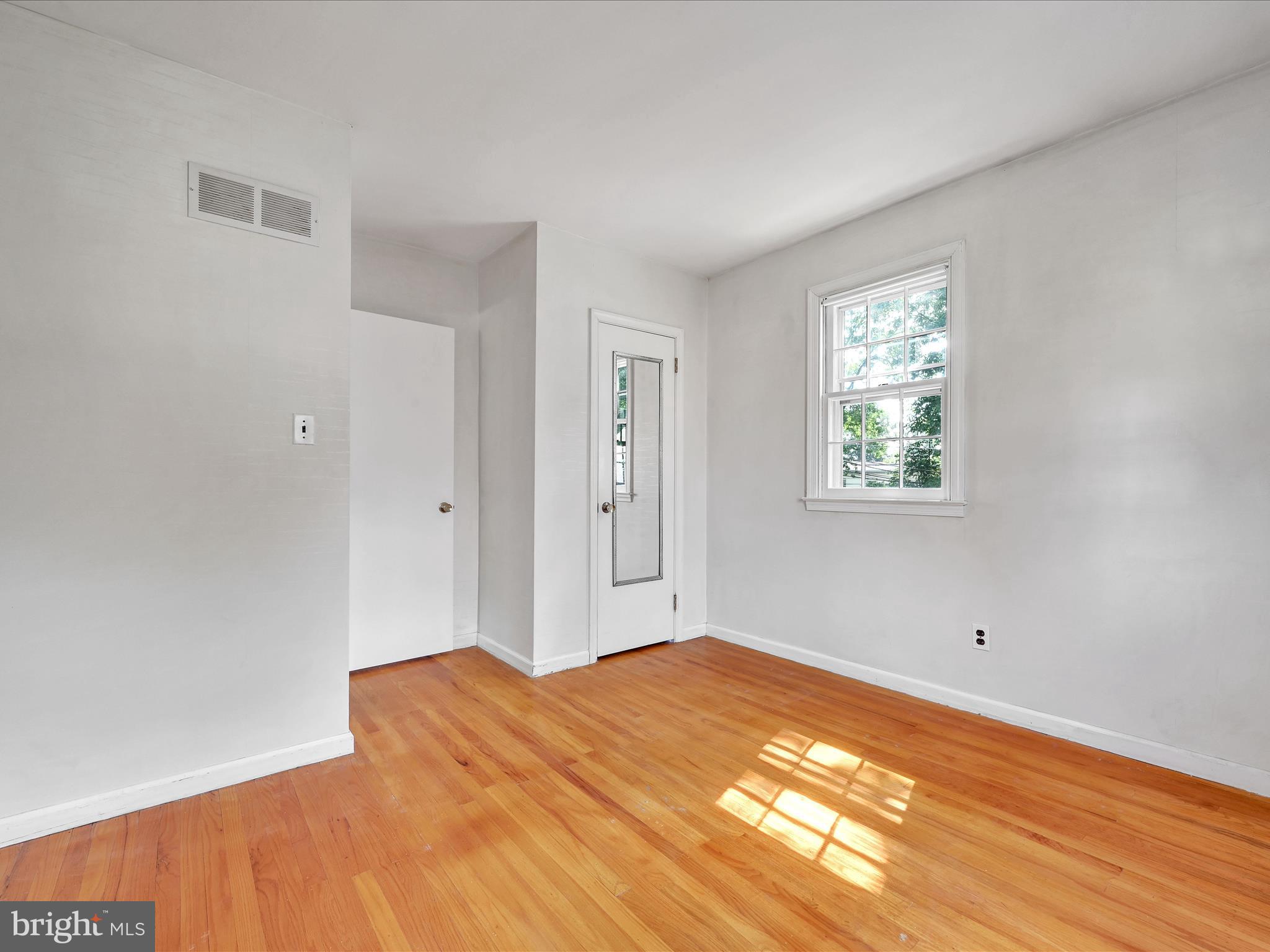 2 Wynnedale Circle Narberth, PA 19072 - Photo 31 of 43 Bedroom 4