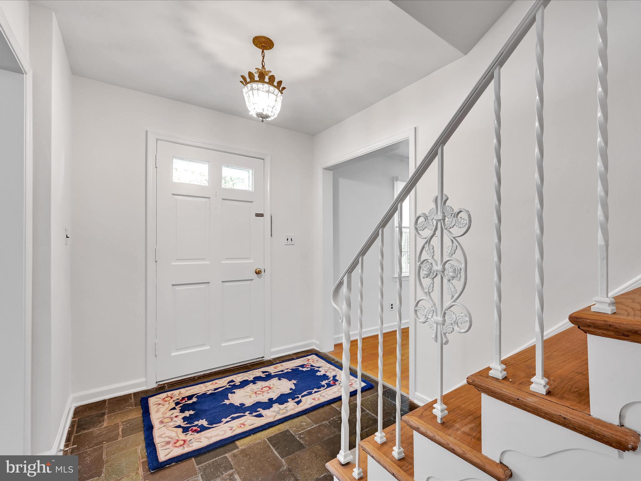 2 Wynnedale Circle Narberth, PA 19072 - Photo 4 of 43 foyer