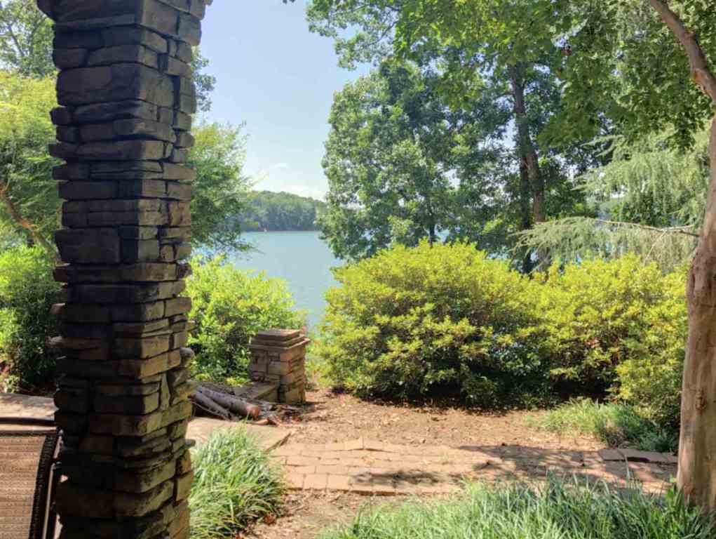 752 Navigator's Point Seneca, SC 29672 - Photo 32 of 36 Gallery Image 32