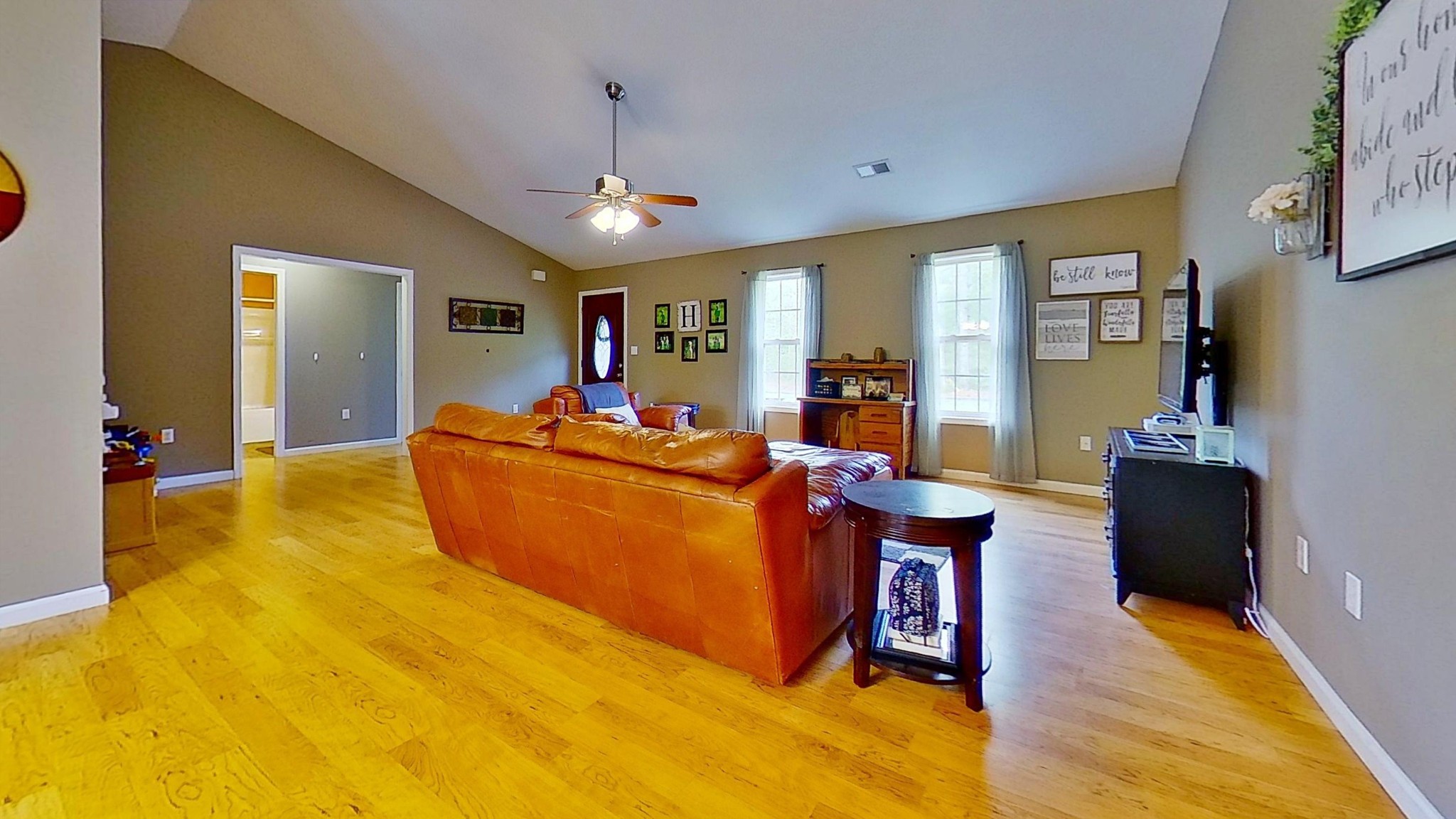 1110 Toomey Road Oneida, TN 37841 - Photo 8 of 30 a living room with furniture and a flat screen tv