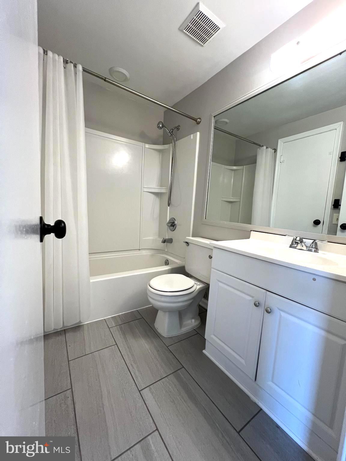 1679 Colonial Way Frederick, MD 21702 - Photo 14 of 31 Full bath