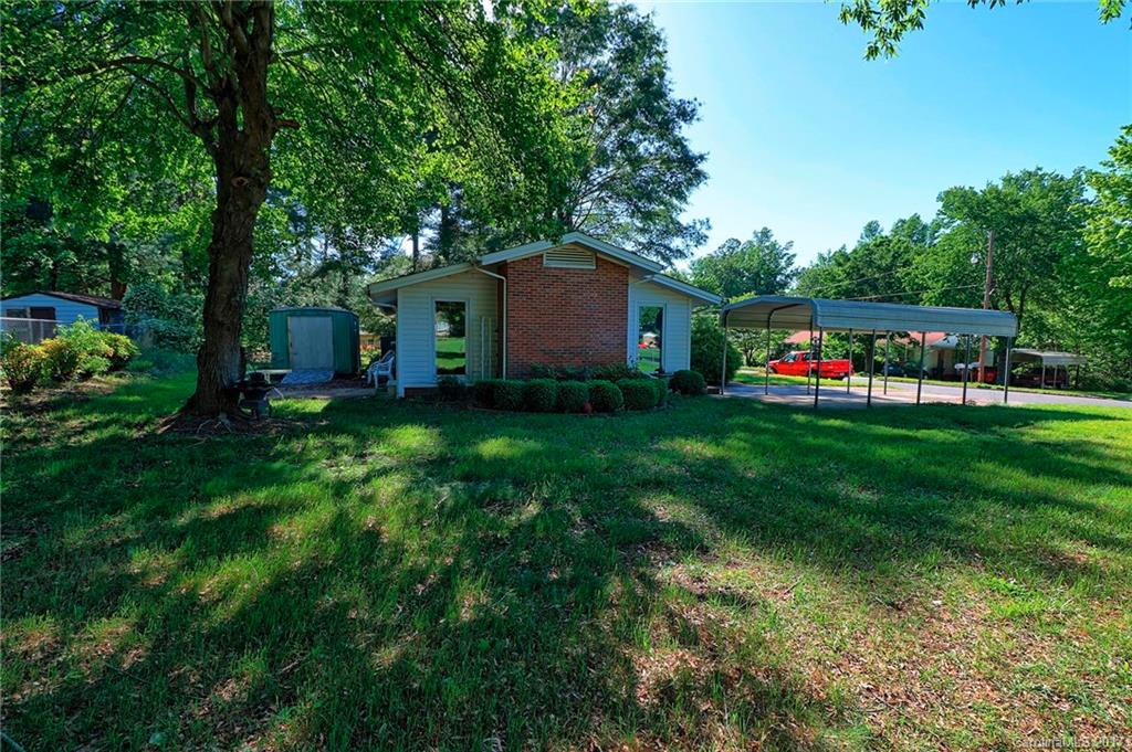 1097 Sunset Road Cherryville, NC 28021 - Photo 3 of 14 Gallery Image 3