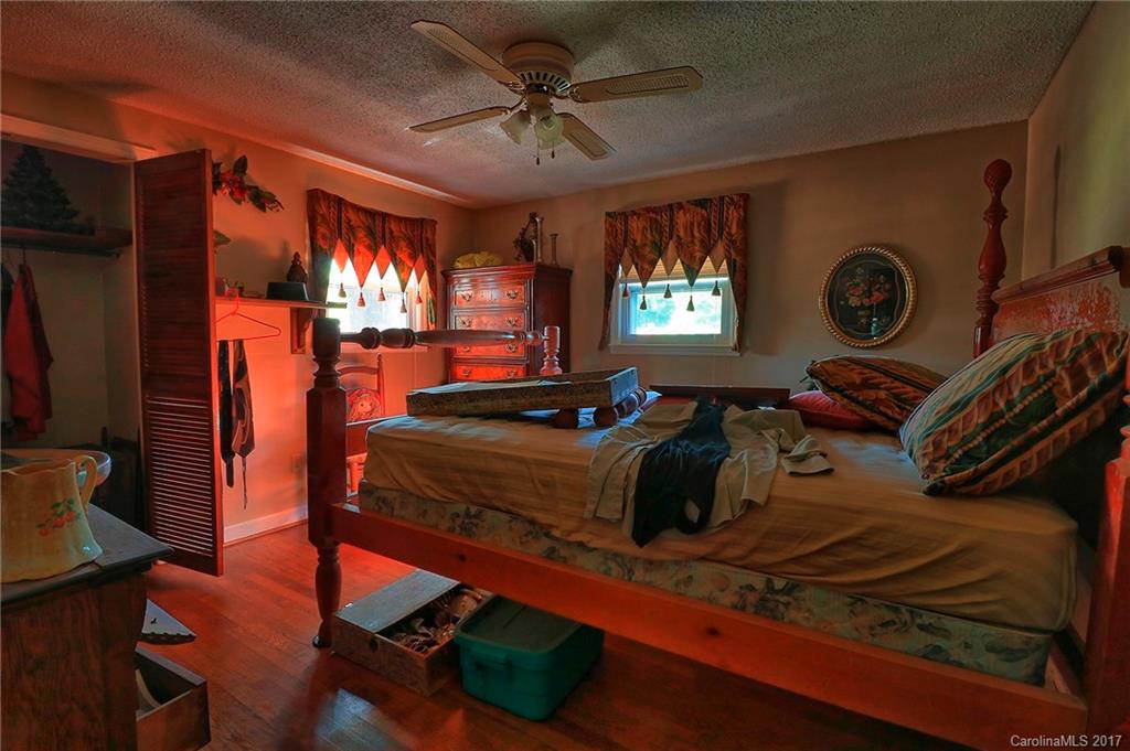 1097 Sunset Road Cherryville, NC 28021 - Photo 8 of 14 Gallery Image 8