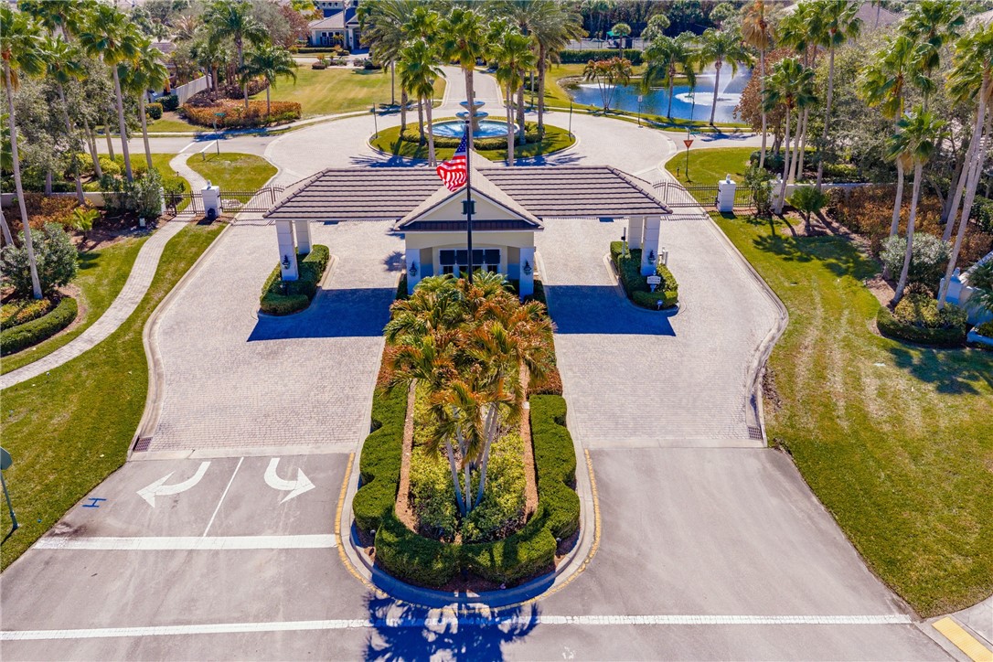 9205 Spring Time Drive Vero Beach, FL 32963 - Photo 11 of 34