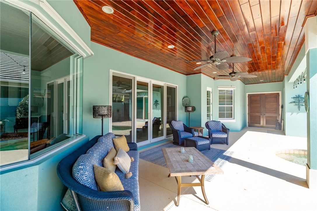 9205 Spring Time Drive Vero Beach, FL 32963 - Photo 17 of 34