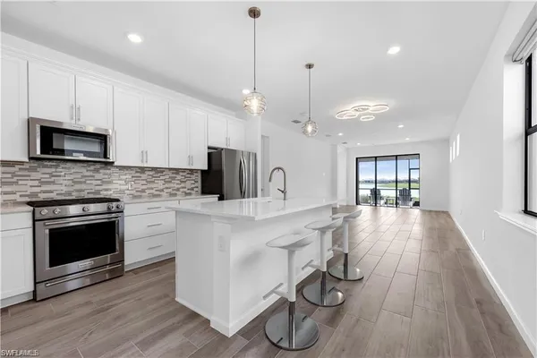 $3,000 | 20039 Kingmont Drive, Estero, FL 33928