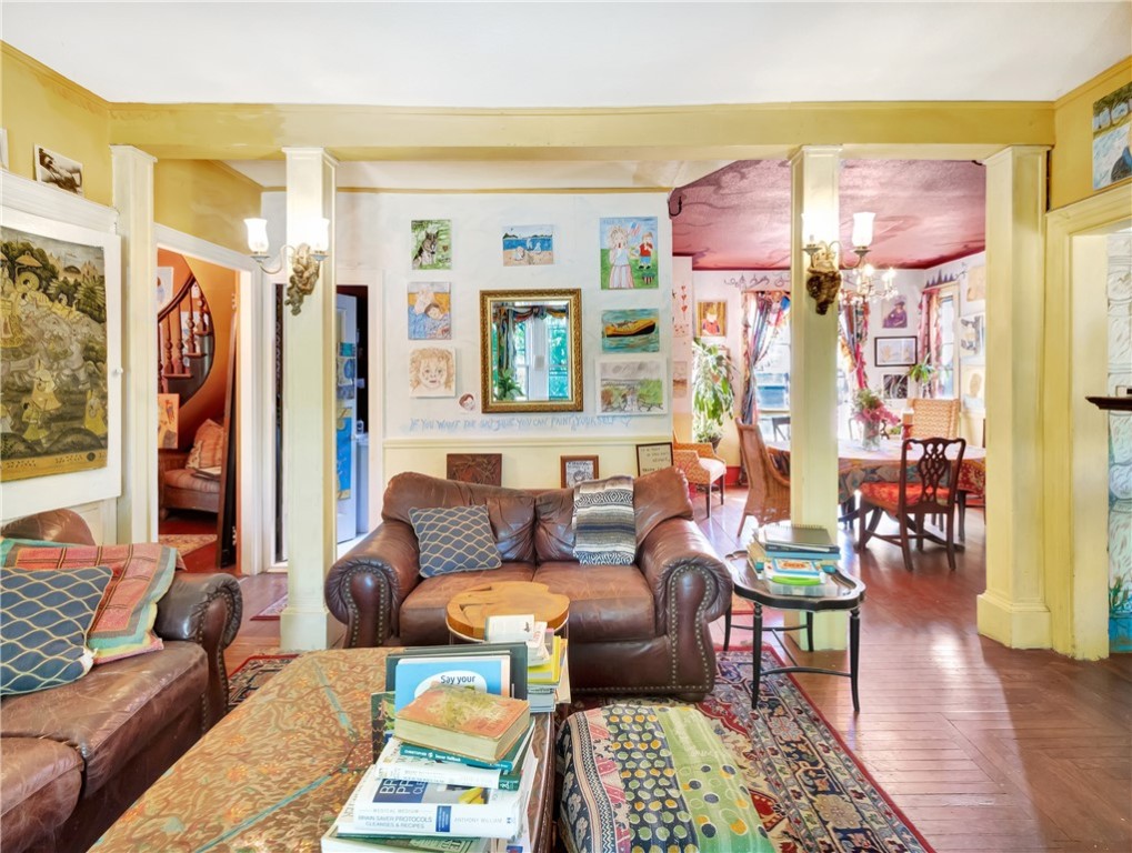 219 Nanaquaket Road Tiverton, RI 02878 - Photo 17 of 50