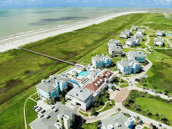 $535,000 | 4221 Grassy Pointe Drive, Unit 203, Galveston, TX 77554